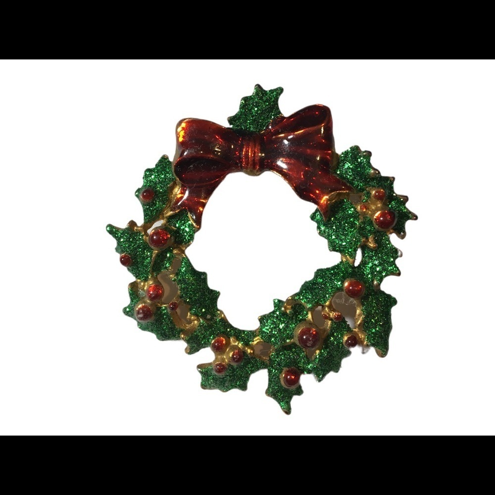 Vintage Christmas Wreath brooch pin red and green